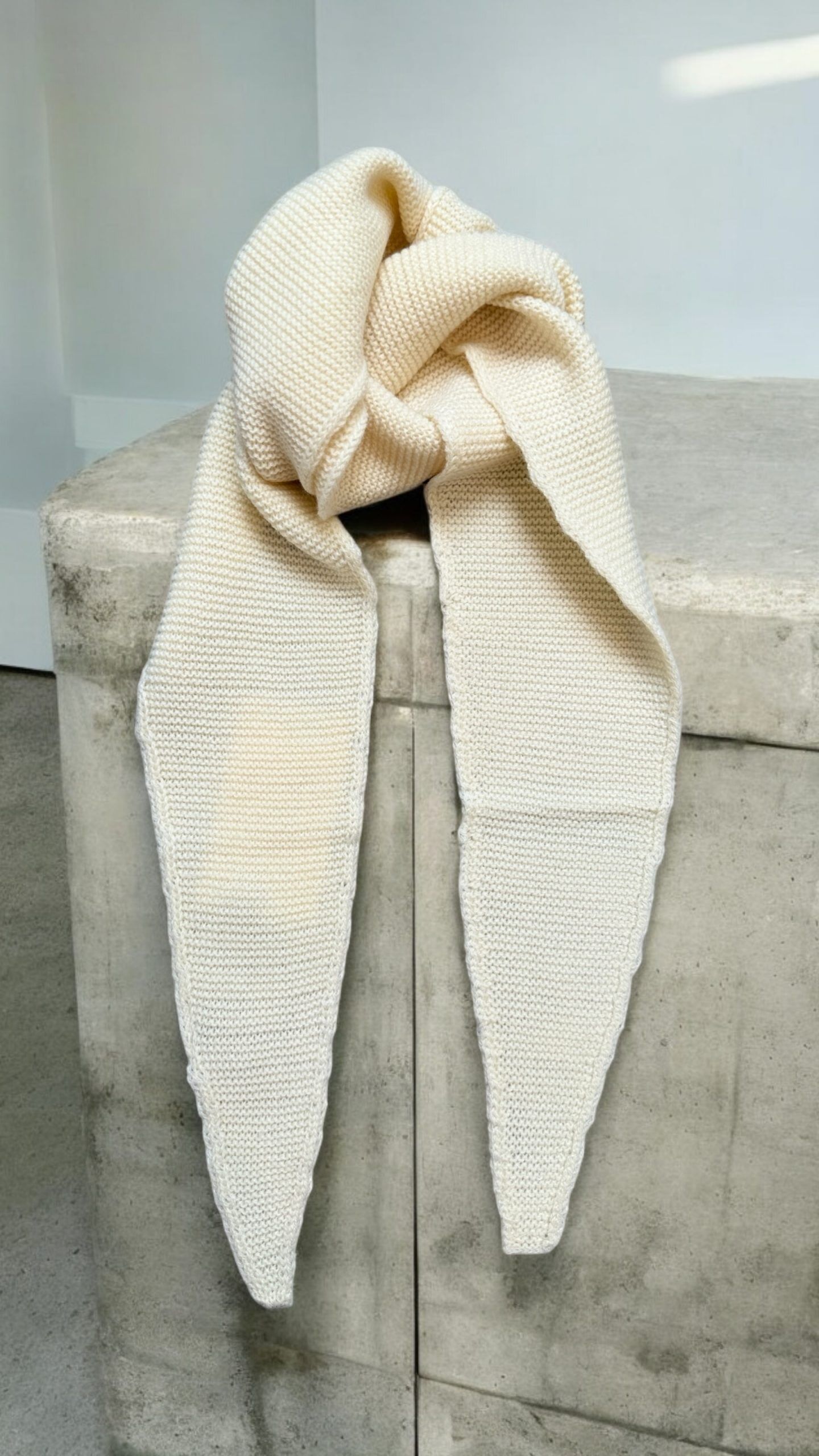 Kjær strikket sjerf - Cream/ Vanilla
